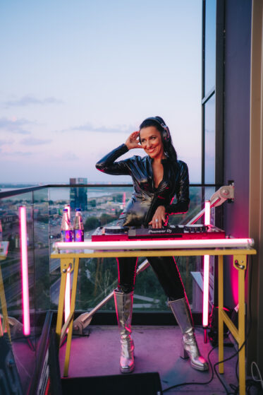 Romily- Rocca Towers Epic Live Set