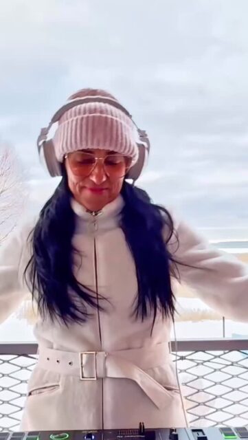 Me… feeling the MUSIC like this ❤️
I FEEL YOU
Do you feel it too?
#romily #djromily #trancemix #melodictrance #soundjourney
